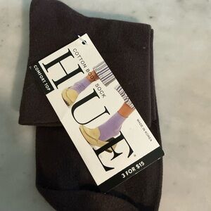 HUE Brown Cotton Blend Socks One Pair
